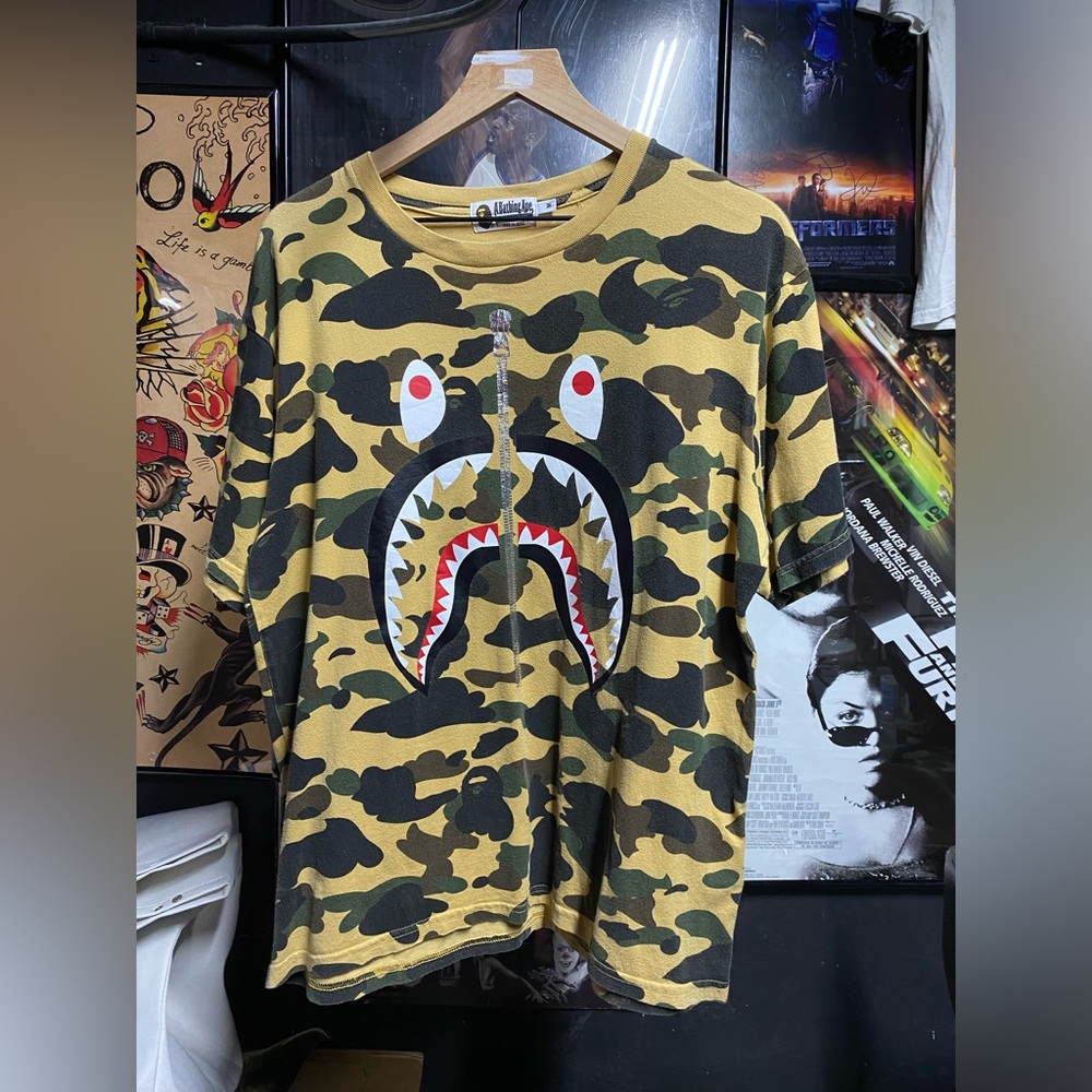 A Bathing Ape Bape Shark Face Camo Tee Size M